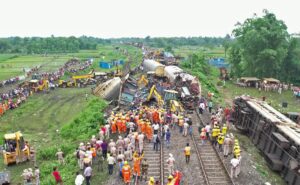 West Bengal Train Collision: Defective Signalling System and Speeding Blamed for Tragedy