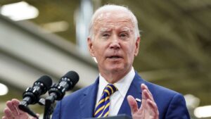 Biden Eyes Path to Legal Status for Immigrants Married to US Citizens