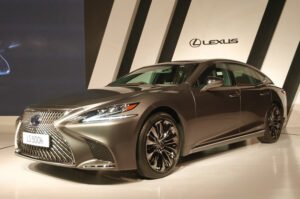 Lexus India Introduces Industry-Leading 8-Year Warranty to Enhance Customer Experience
